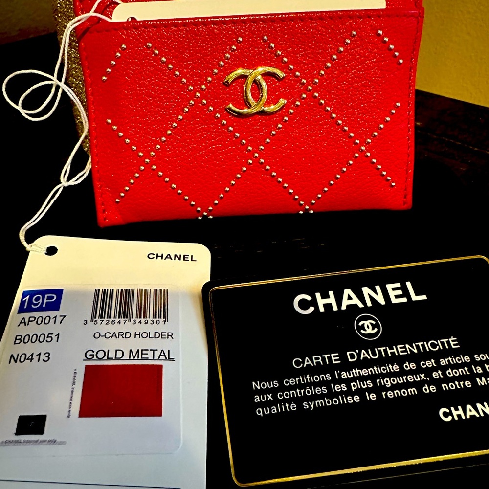 ****SOLD*****Chanel